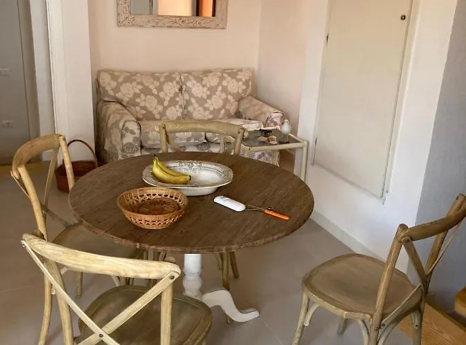 Il Patio Sul Porto Nyaraló *